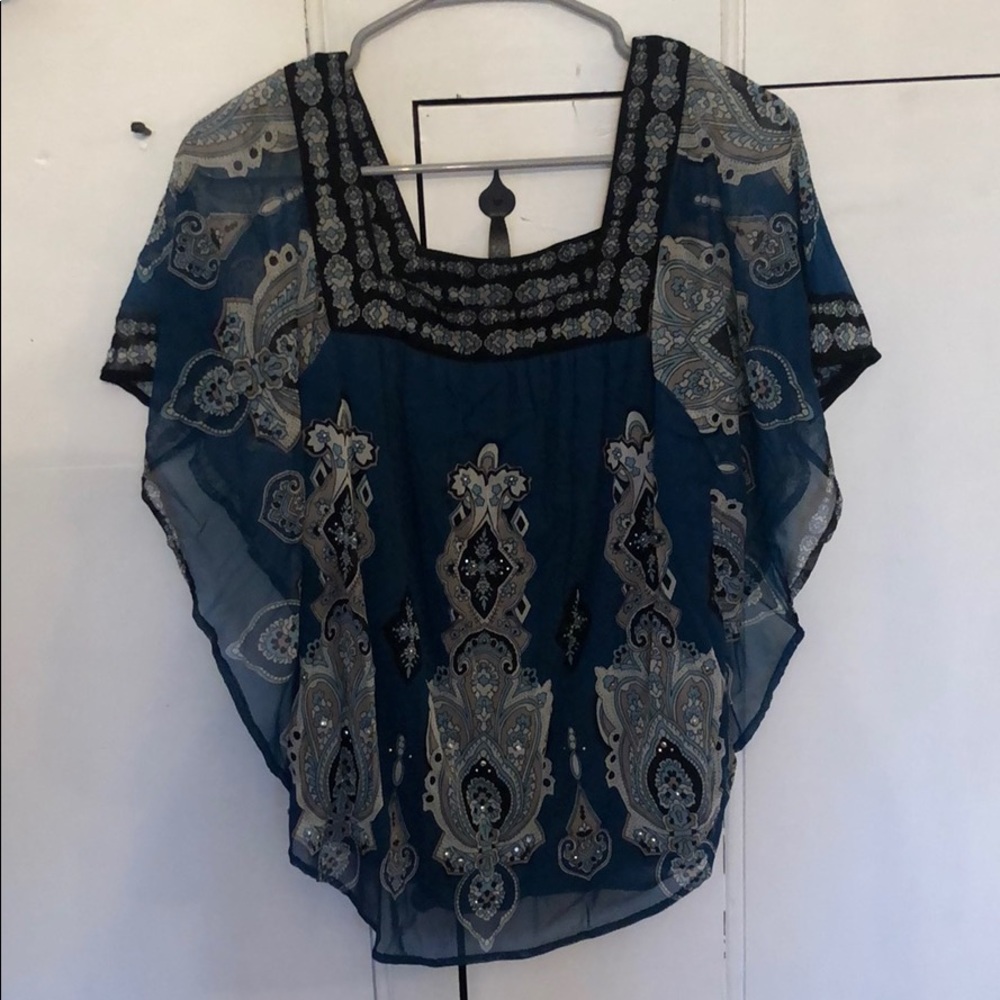 Turquoise blue top